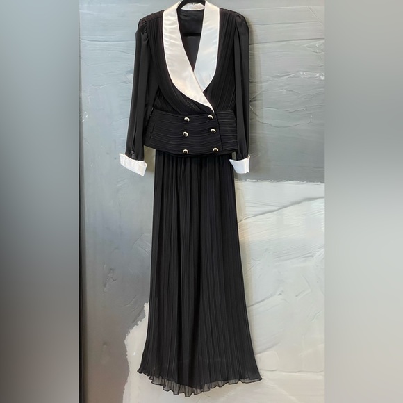 Miss Elliette Dresses & Skirts - Vintage MISS ELLIETTE Dress Blk Chiffon/White Trim Formal Evening Long Gown Sz 6